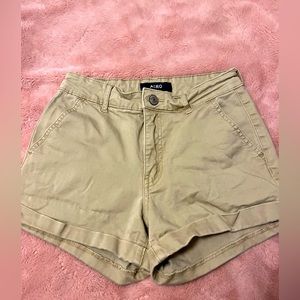 Aeropostale khaki shorts